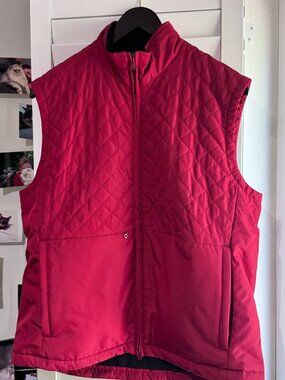 ❤️✨ DKNY Quilted Puffer Vest — Vibrant Red Luxury Layering Piece ✨❤️